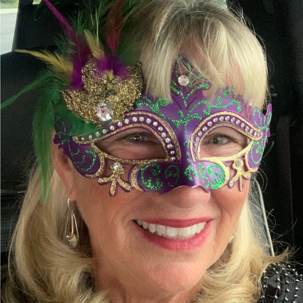 Meet your Posher, Sharon
